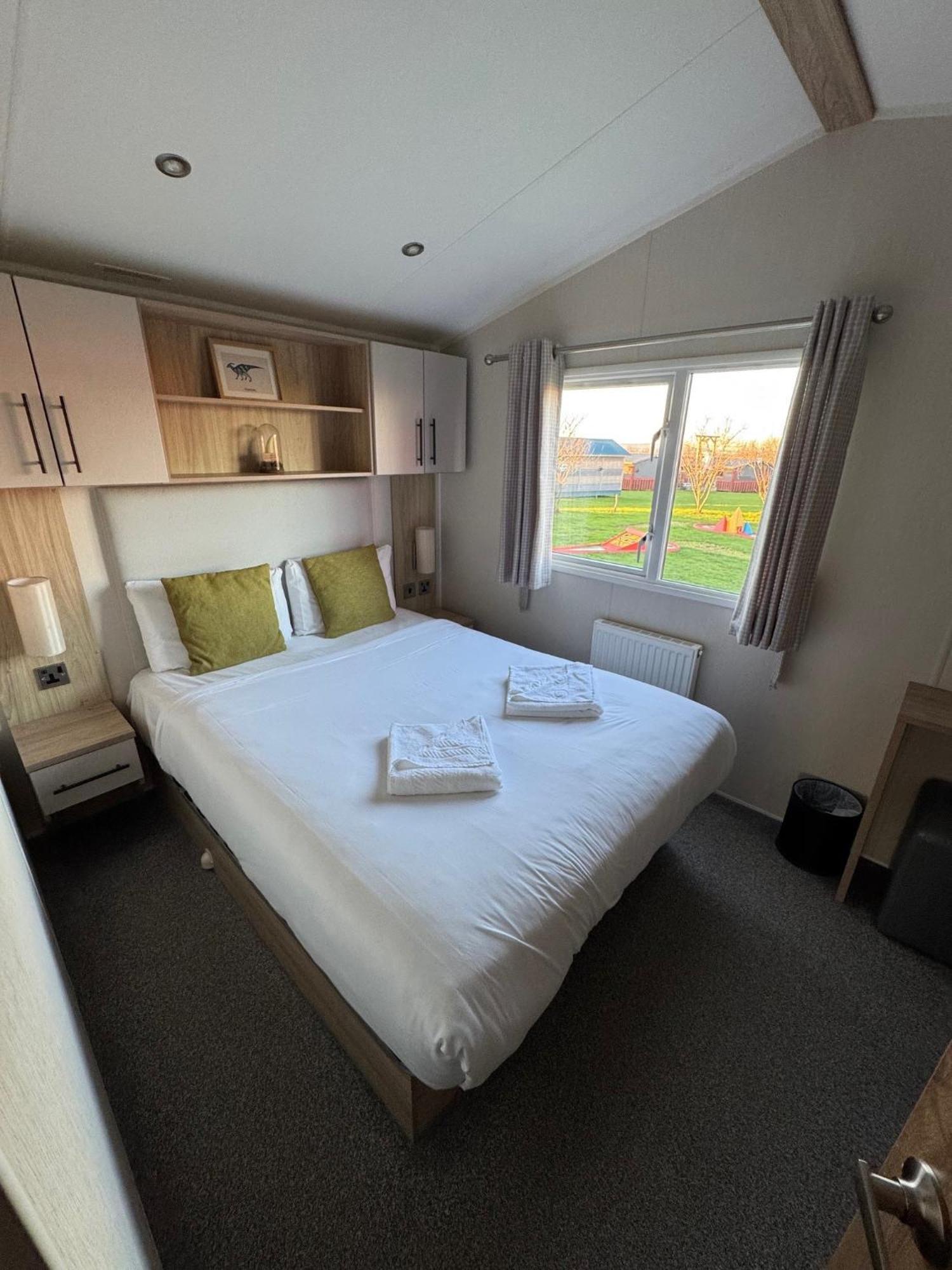 Gulliver'S Valley, M1, Jct 31 Rotherham Bagian luar foto